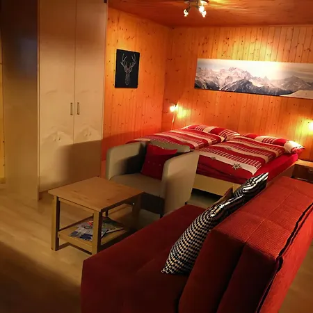 Abendgloeckli Sued Ost アパート *